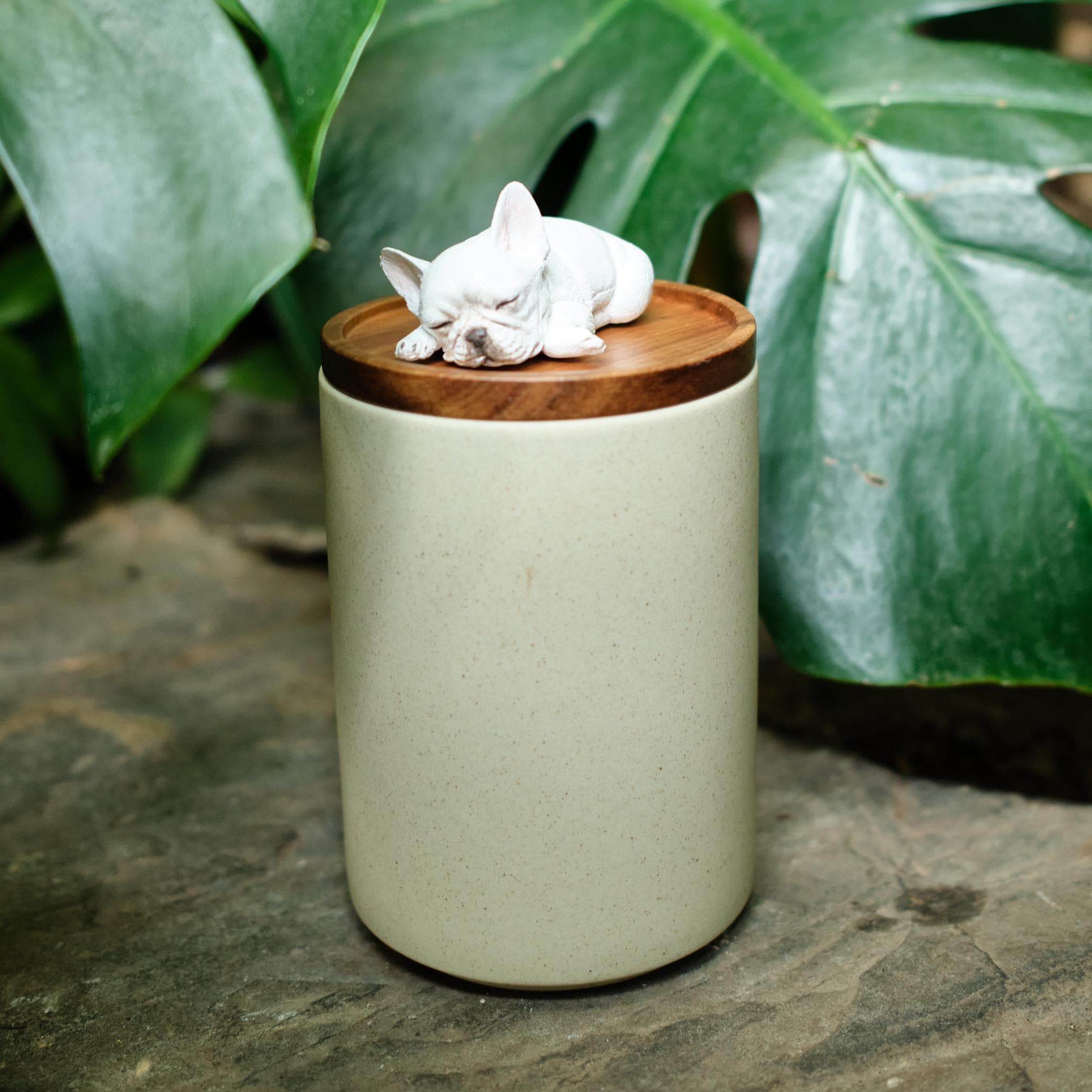 Handmade Ceramic Pet Urn with Clay Figurine from Photo, Personalised Dog Cat Ashes Jar, Memorial Keepsake, Custom Cremation Gift