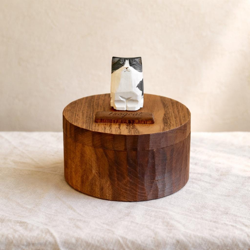 Handmade Wooden Cat Memorial Urn: Stylistic Painted Cat Figurine from Photo, Bespoke Pet Memorial Gift, Laser Engraving Name
