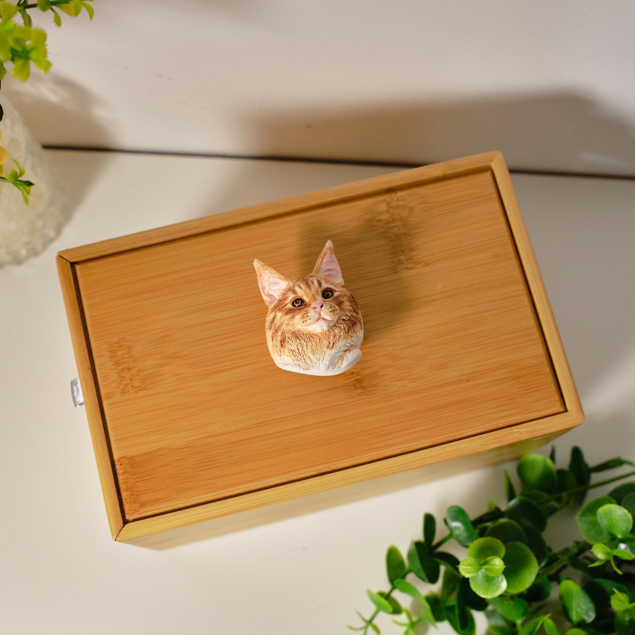 Handcrafted Bamboo Cat Memorial Urn with Realistic Plaster Head from photo, Personalised Pet Ashes Keepsake Box, Eco Friendly Cat Loss Gift