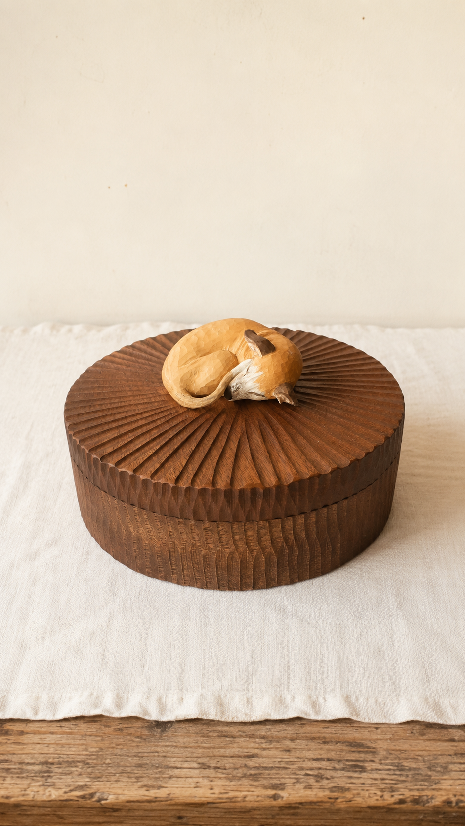 Custom Dog Pose Wooden Urn with Hand Carved Figurine, Small & Large Pet Memorial Urn, Personalised Natural Wood Ashes Box