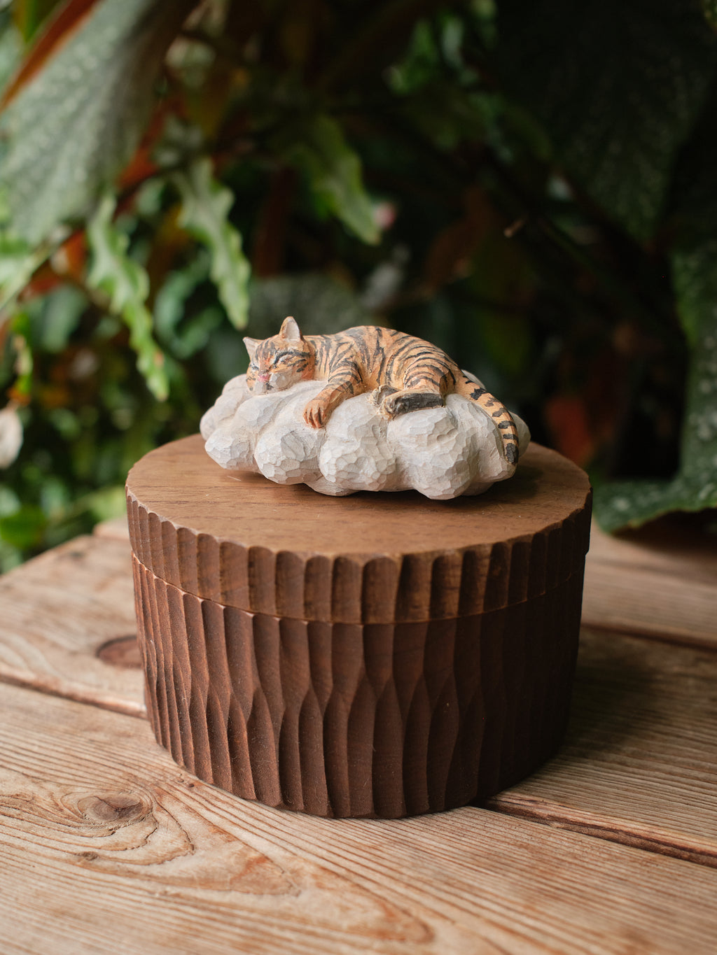 Custom Resting Cat Memorial Urn from Photo, Handmade Wooden Cat Ashes Box, Sleeping Cat on Cloud Pet Keepsake