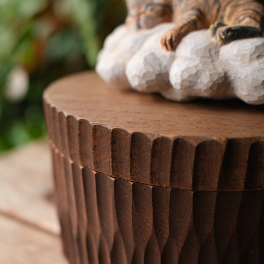 Custom Resting Cat Memorial Urn from Photo, Handmade Wooden Cat Ashes Box, Sleeping Cat on Cloud Pet Keepsake