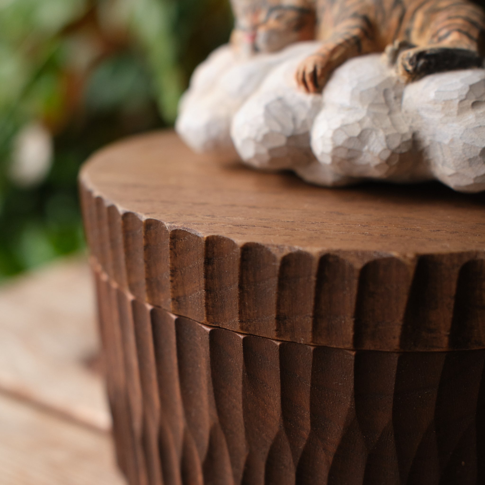 Custom Resting Cat Memorial Urn from Photo, Handmade Wooden Cat Ashes Box, Sleeping Cat on Cloud Pet Keepsake