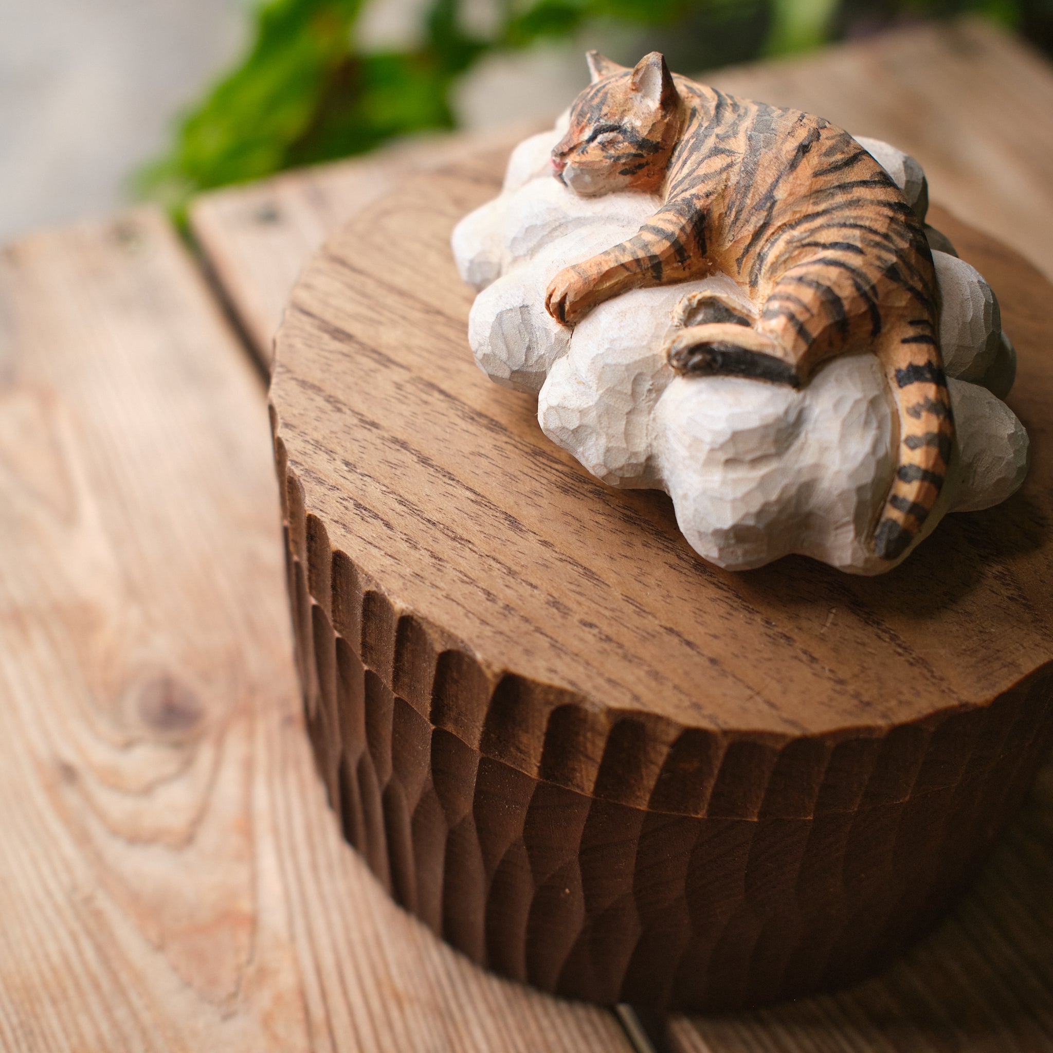 Custom Resting Cat Memorial Urn from Photo, Handmade Wooden Cat Ashes Box, Sleeping Cat on Cloud Pet Keepsake