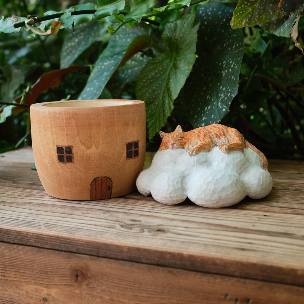 Custom Wooden Cat Urn from Photo – Cat Resting on a Cloud Memorial