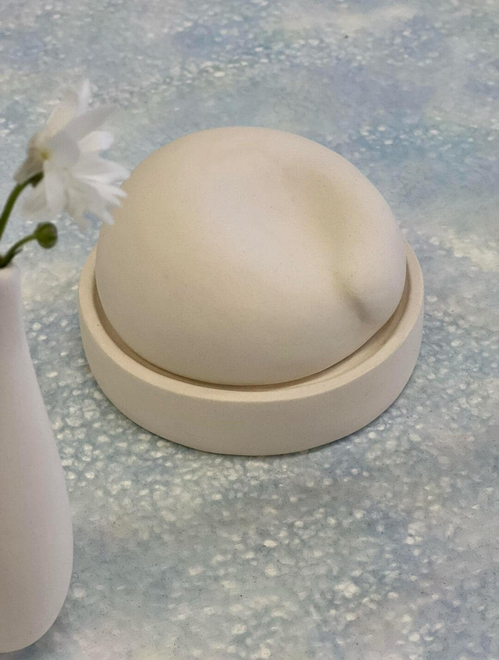 Minimalist Ceramic Pet Urn for Small Dog or Cat | Mini Cream White Memorial Jar | Sleeping Animal Design Keepsake for Ashes or Fur