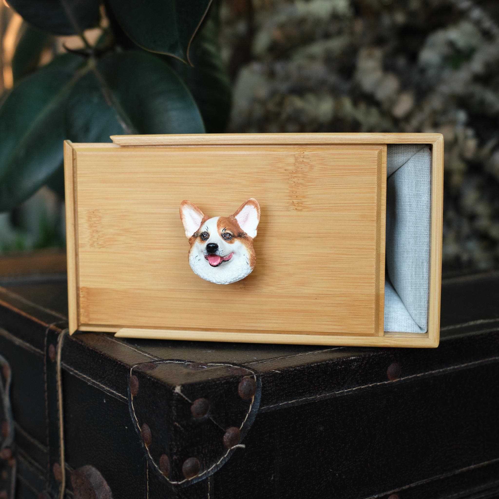 Handcrafted Bamboo Dog Memorial Urn with Realistic Plaster Corgi Head from photo, Personalised Pet Keepsake, Eco Friendly Dog Loss Gift