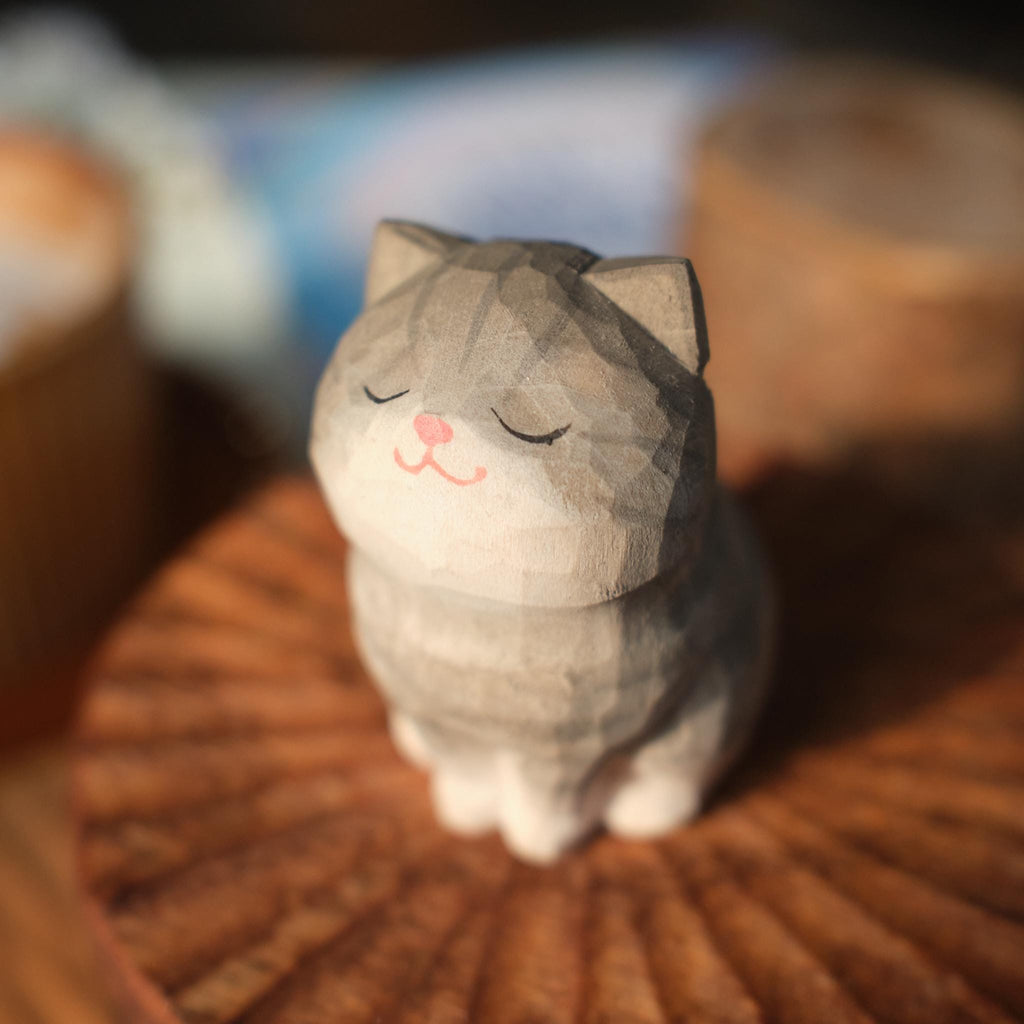 Handmade Wooden Cat Memorial Urn: Grey Cat Figurine Keepsake from Photo, Bespoke Pet Memorial Gift, Laser Engraving name, Eco Friendly Gift