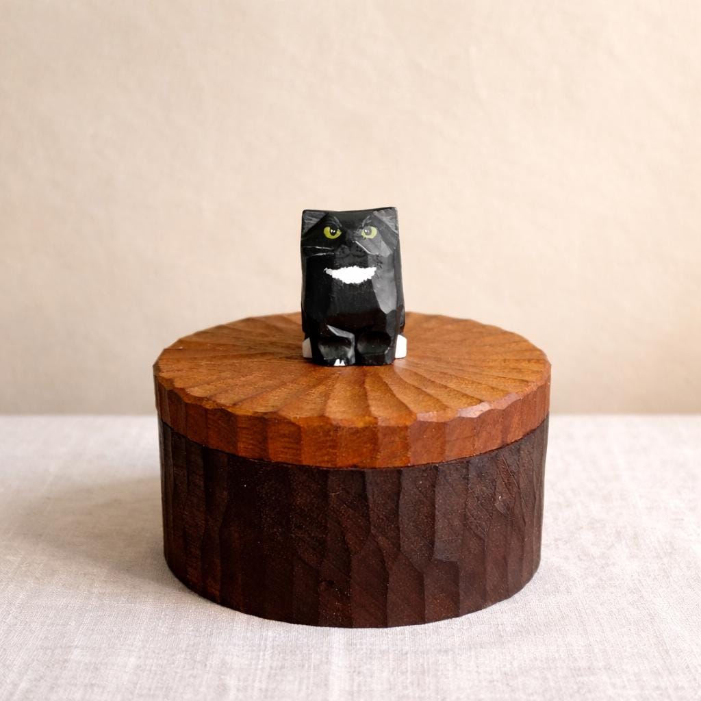 Handmade Wooden Cat Memorial Urn: Stylistic Painted Cat Figurine from Photo, Bespoke Pet Memorial Gift, Laser Engraving Name