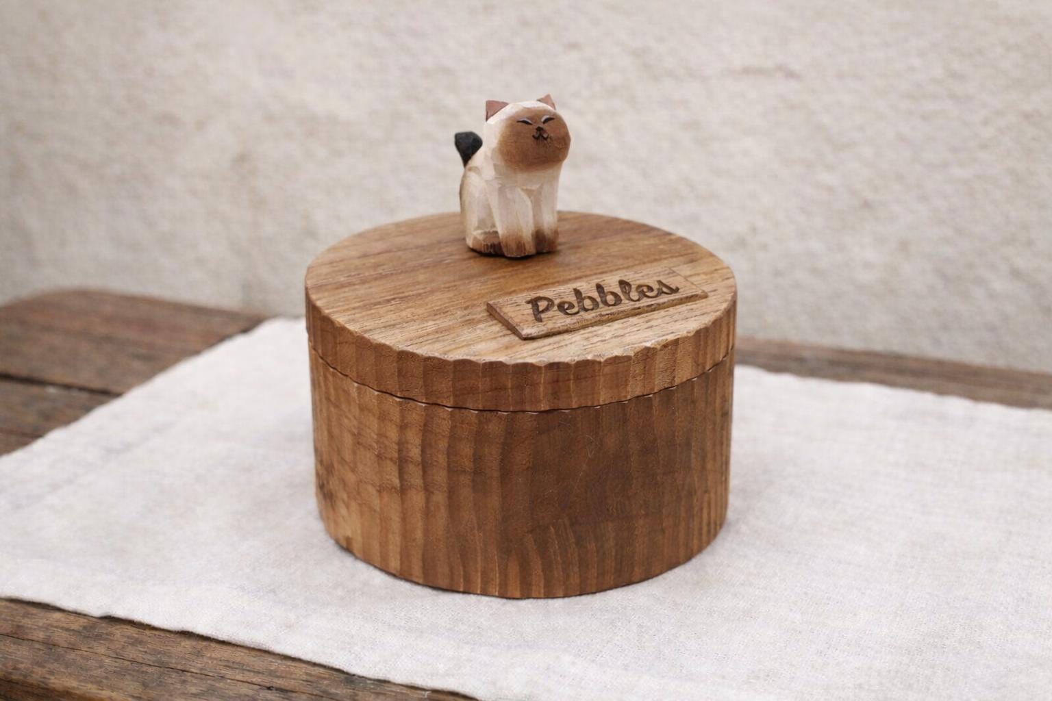 Handmade Wooden Cat Memorial Urn: Siamese Cat Keepsake Box by photo, pet memorial gift, pet personalised keepsake, Jewellery box