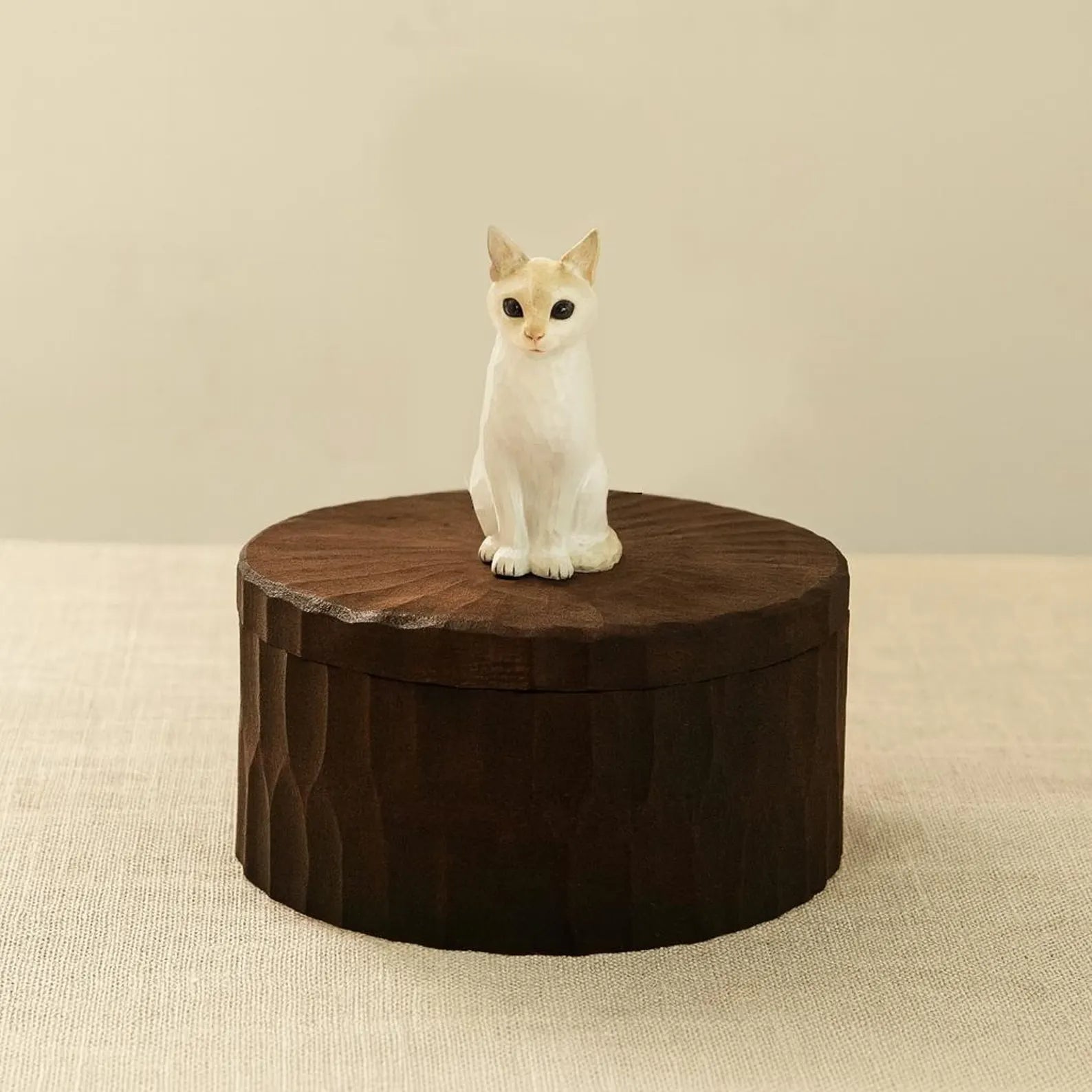 Handmade Wooden Cat Memorial Urn: Realistic Figurine Carved from photo, pet memorial gift, personalised keepsake, Jewellery box