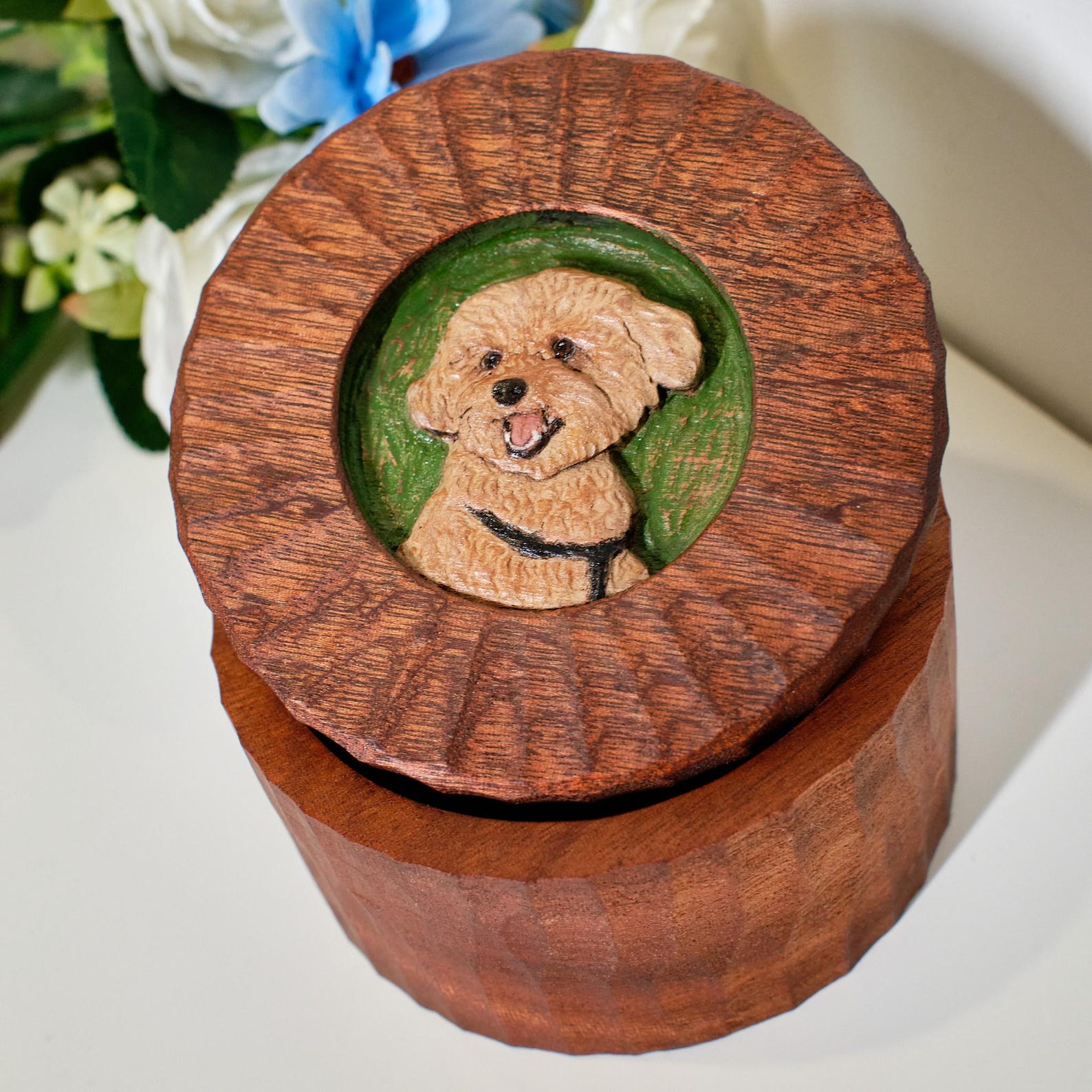 Custom Wooden Pet Memorial Urn with Hand Carved Portrait on Lid | Personalised Dog Cat Keepsake from Photo | Pet Loss Gift | Handmade Box