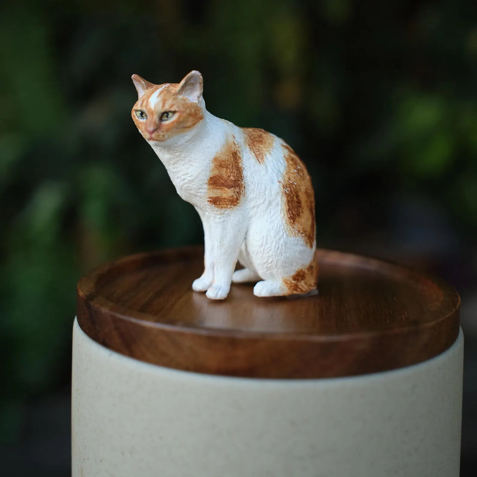 Handmade Pet Urn with Personalised Clay Figurine from Photo,  Ceramic Cat Ashes Jar with wood lid, Memorial Keepsake, Custom Cremation Gift