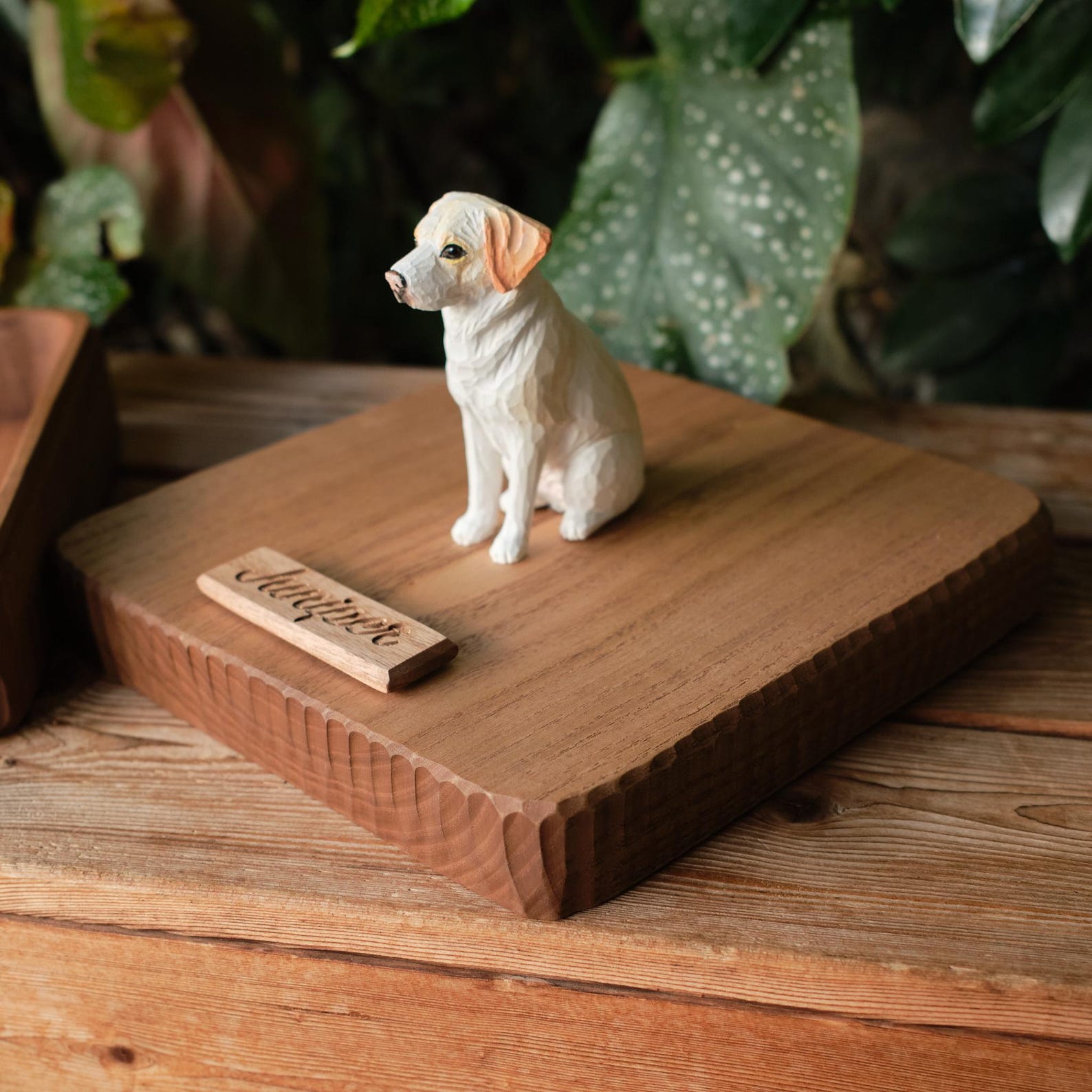 Handmade Large Wooden Dog Urn for Ashes up to 110lbs, Bespoke Dog Figurine by Photo, Laser engraving, Eco-Friendly Pet Loss Keepsake Gift
