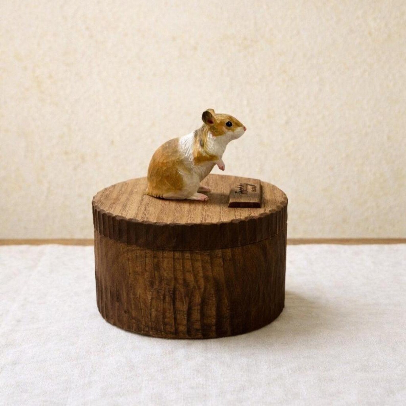 Handmade Wooden Hamster Memorial Urn: Hamster Ashes Keepsake Box by photo, pet memorial gift, pet personalised keepsake, Jewelry box