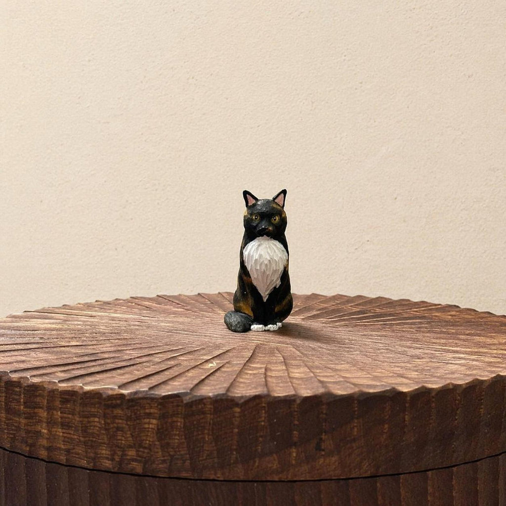 Custom Hand Carved Lounging Cat Figurine from Photos, Large Handmade Wooden Cat Urn, Engraved Pet Ashes Box, Personalised Cat Ashes Keepsake