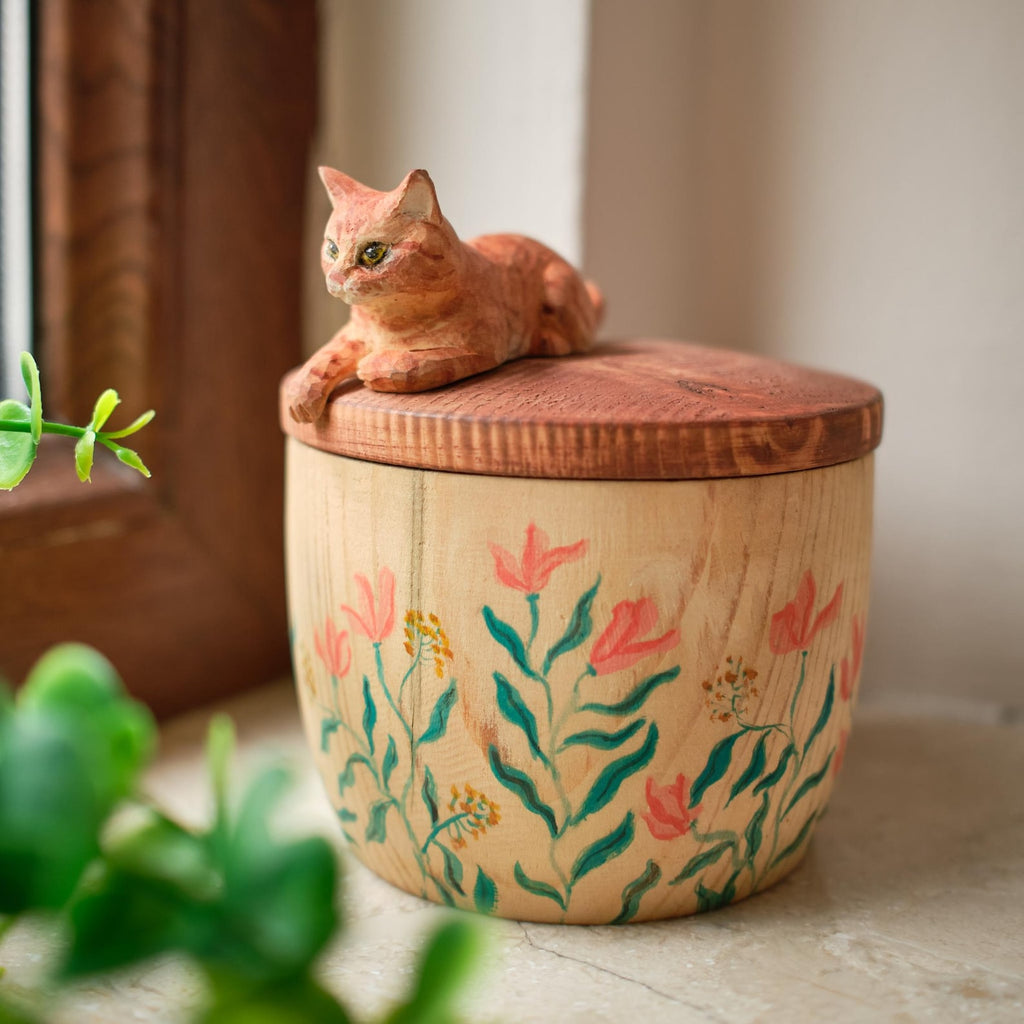 Hand Carved Cat Memorial Urn, Custom Wooden Pet Ashes Box, Photo-Based Cat Figurine, Personalised Hand Painted Floral Box, Pet Loss Gift