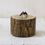 Rustic Tree Stump Rabbit Urn, Realistic Bunny Wood Carving, Natural Wood Pet Memorial Gifts, Organic Woodland Ashes Keepsake Box
