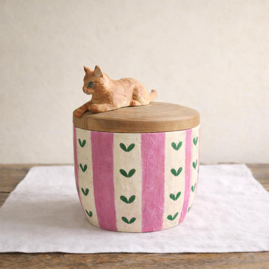 Custom Cat Urn with Cat Figurine Resting on Lid, Handmade Wooden Pet Ashes Box from Photo, Personalised Cat Memorial, Pet Loss Gift