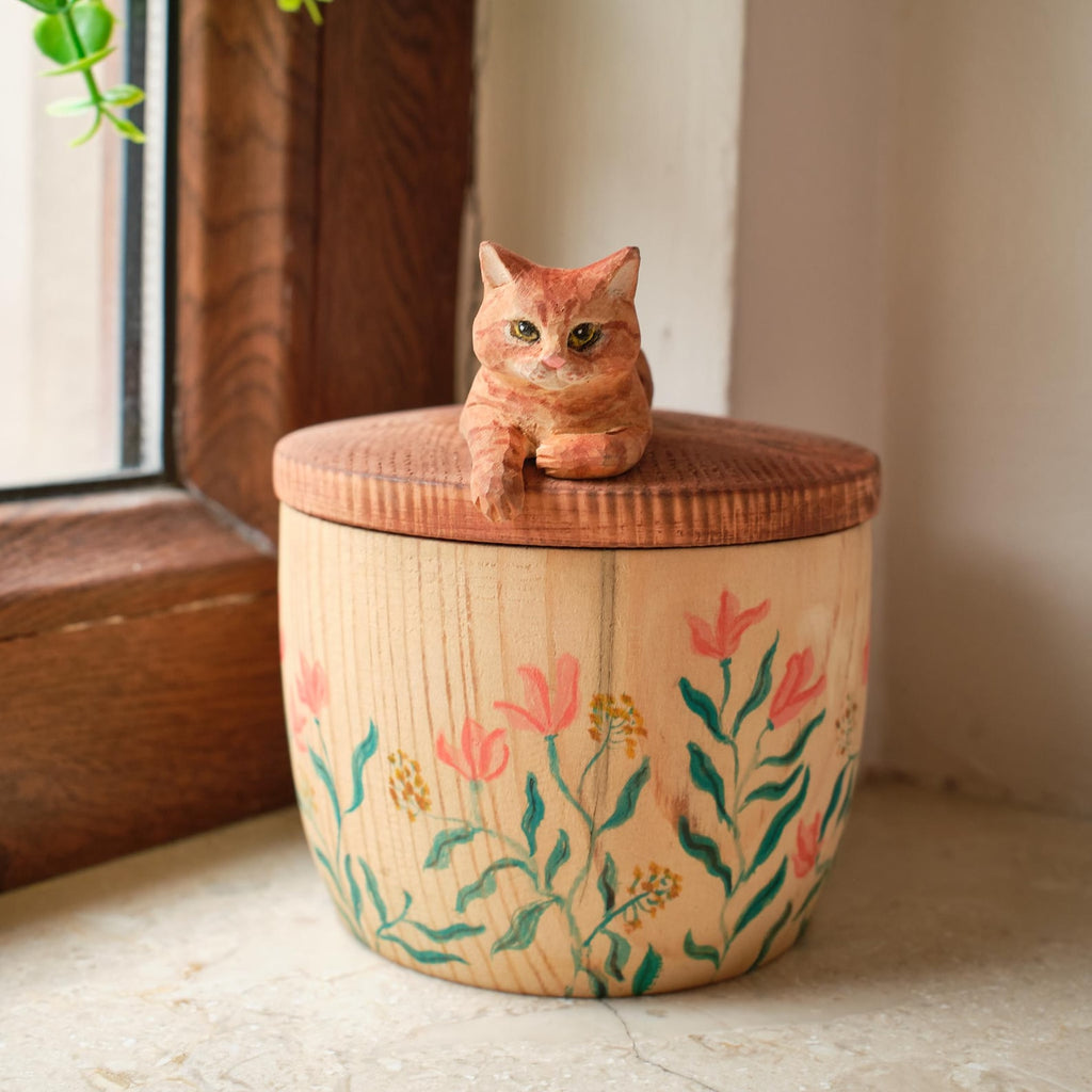 Custom Cat Urn with Cat Figurine Resting on Lid, Handmade Wooden Pet Ashes Box from Photo, Personalised Cat Memorial, Pet Loss Gift