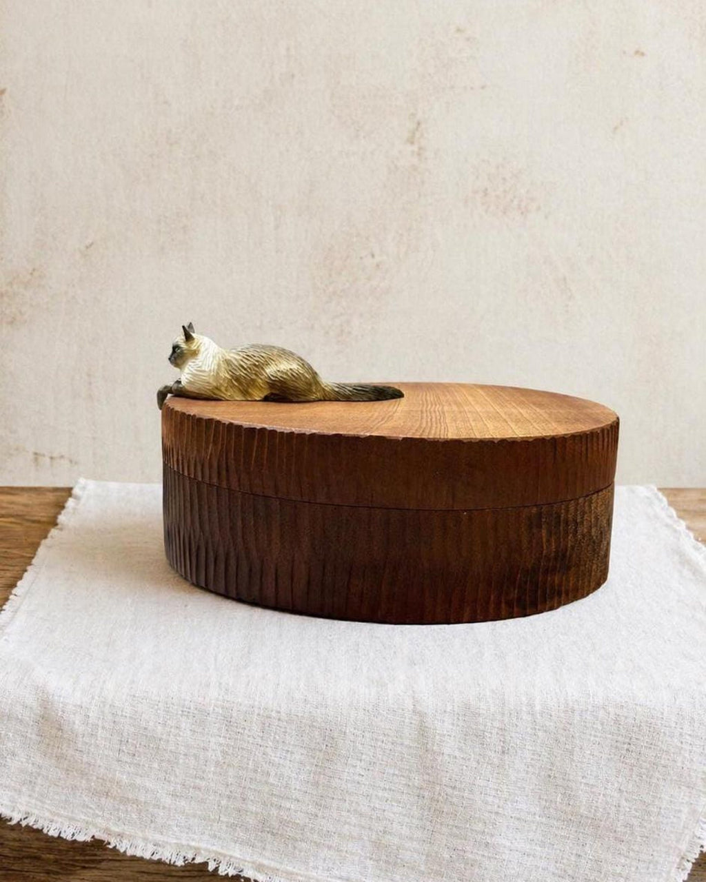 Custom Hand Carved Lounging Cat Figurine from Photos, Large Handmade Wooden Cat Urn, Engraved Pet Ashes Box, Personalised Cat Ashes Keepsake