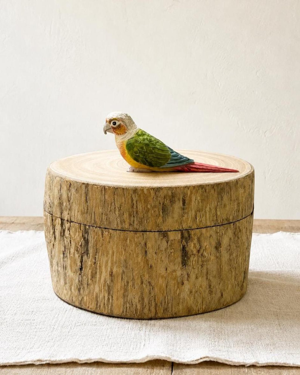Custom Parrot Wood Carving From Photo, Rustic Tree Trunk Pet Memorial Urn Box, Personalised Engraved Wooden Keepsake, Bird Loss Gift