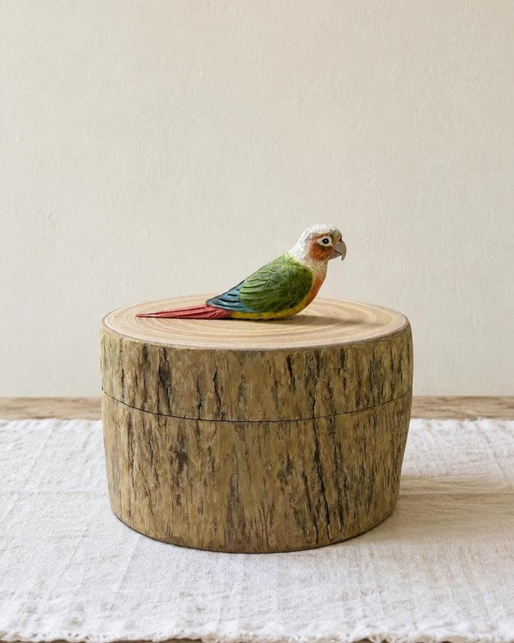 Custom Parrot Wood Carving From Photo, Rustic Tree Trunk Pet Memorial Urn Box, Personalised Engraved Wooden Keepsake, Bird Loss Gift