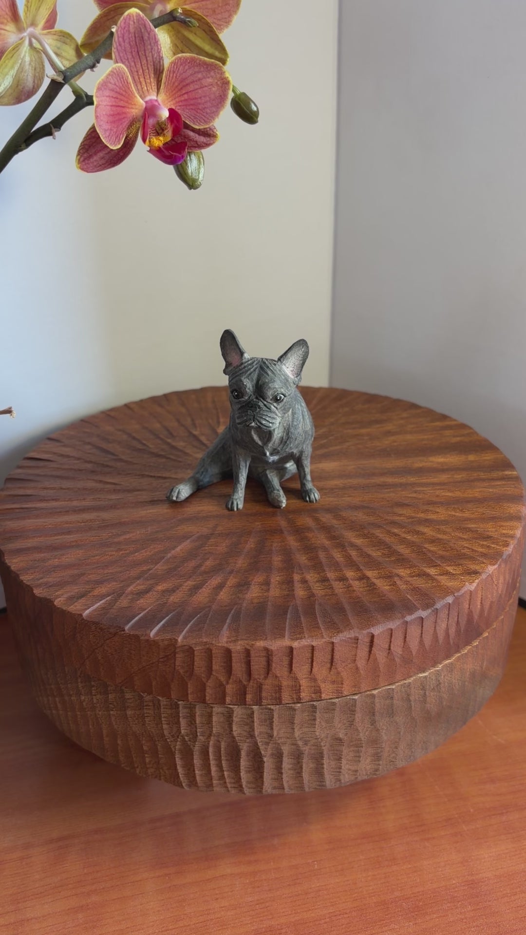 Realistic French Bulldog Figurine From Photo with Large Wooden Dog Urn, Personalised Pet Ashes Box with Engraved Name